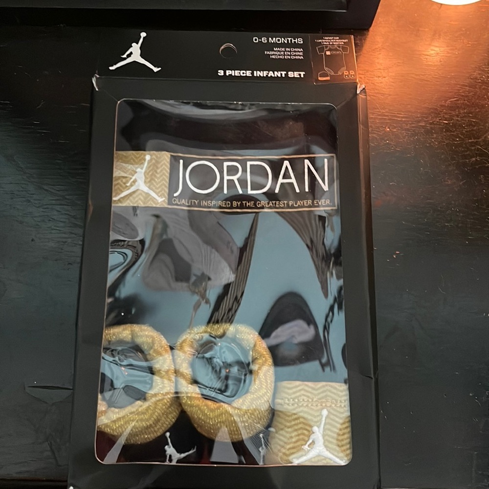 Jordan baby set 0-6 months brand new in the box